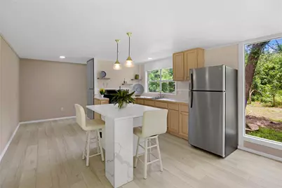 290 Wisteria Drive, Livingston, TX 77351 - Photo 9