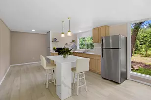 290 Wisteria Dr, Livingston, TX 77351 - Photo 9