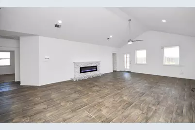 20367 Tembec Drive, New Caney, TX 77357 - Photo 31