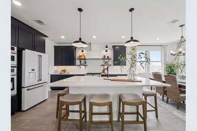 11710 Old Fashion Circle, Mont Belvieu, TX 77535 - Photo 5