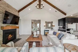 11710 Old Fashion Cir, Mont Belvieu, TX 77535 - Photo 7