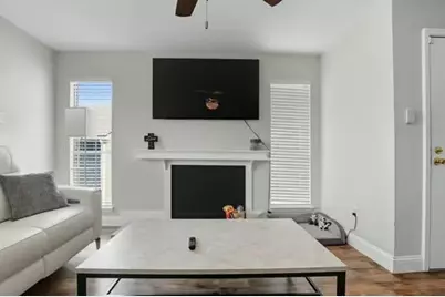 18617 Egret Bay Boulevard #702, Webster, TX 77058 - Photo 5