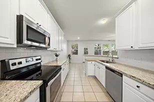 25270 Finchgrove Ln, Katy, TX 77494 - Photo 9