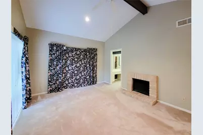 11711 Memorial Drive #565, Houston, TX 77024 - Photo 15