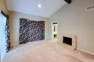 11711 Memorial Dr, Houston, TX 77024 - Photo 15