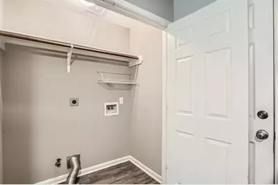 11746 Elizabeth Court, Pinehurst, TX 77362 - Photo 17