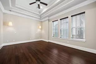 736 Yale St, Houston, TX 77007 - Photo 13