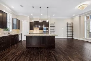 736 Yale St, Houston, TX 77007 - Photo 5