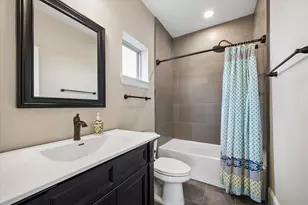 736 Yale St, Houston, TX 77007 - Photo 17