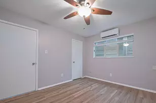 1802 Fairview Ave, Houston, TX 77006 - Photo 9