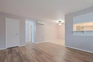 1802 Fairview Ave, Houston, TX 77006 - Photo 3