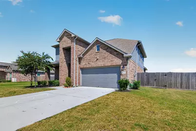 11319 Youngquist Drive, Mont Belvieu, TX 77535 - Photo 3