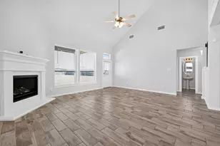 11319 Youngquist Dr, Mont Belvieu, TX 77535 - Photo 19