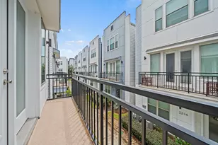 2228 McGowen St, Houston, TX 77004 - Photo 11