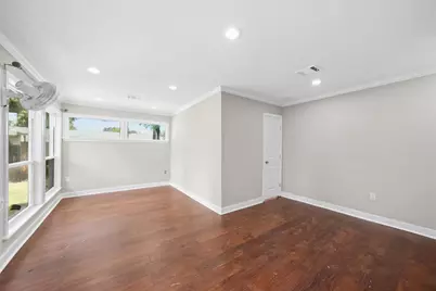 9919 Tebo Street, Houston, TX 77076 - Photo 17