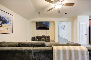 16211 Peach Bluff Ln, Cypress, TX 77429 - Photo 29