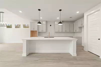 232 Warbler Song Drive, Willis, TX 77318 - Photo 5