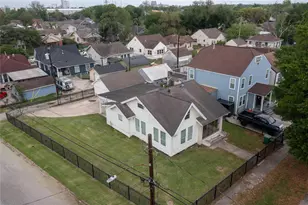 101 Eastgate St, Houston, TX 77012 - Photo 1