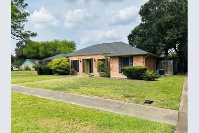 13914 Fawnbrake Drive, Sugar Land, TX 77498 - Photo 3