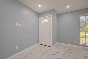 13914 Fawnbrake Dr, Sugar Land, TX 77498 - Photo 5