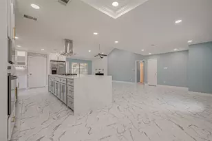 13914 Fawnbrake Dr, Sugar Land, TX 77498 - Photo 17