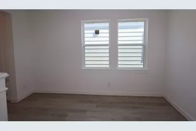 2319 Via Cami Lane, Houston, TX 77051 - Photo 9