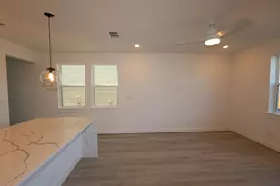 2319 Via Cami Ln, Houston, TX 77051 - Photo 3