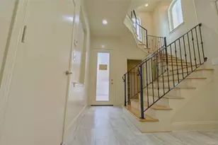 1844 Colquitt St, Houston, TX 77098 - Photo 5