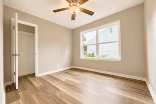 210 Laurel St, Lake Jackson, TX 77566 - Photo 9