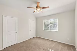 10810 Highpoint Ln, Montgomery, TX 77356 - Photo 7