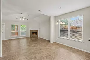 10810 Highpoint Ln, Montgomery, TX 77356 - Photo 3