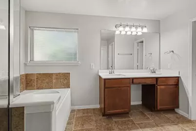 10810 Highpoint Lane, Montgomery, TX 77356 - Photo 11