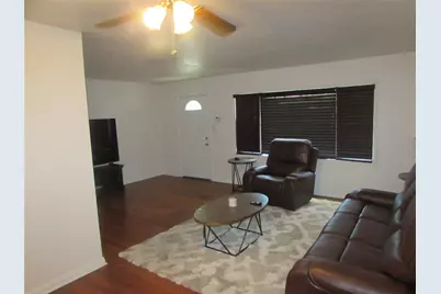 3711 Wentworth Street S, Houston, TX 77004 - Photo 3