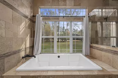 12061 Oak Forest Lane, Conroe, TX 77385 - Photo 23