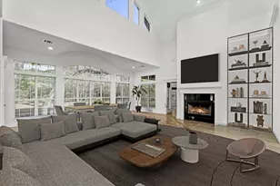 12061 Oak Forest Ln, Conroe, TX 77385 - Photo 7