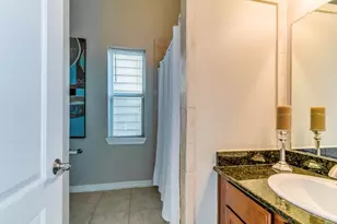 1142 Hempstead Villa Ln, Houston, TX 77008 - Photo 5