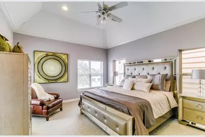 1142 Hempstead Villa Lane, Houston, TX 77008 - Photo 13