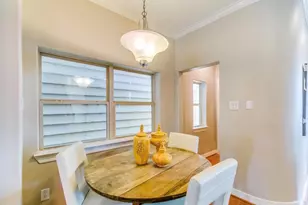 1142 Hempstead Villa Ln, Houston, TX 77008 - Photo 9