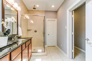 1142 Hempstead Villa Ln, Houston, TX 77008 - Photo 15