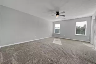 8627 Cedar Plains Ln, Houston, TX 77080 - Photo 9