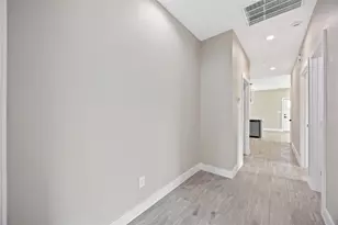 9813 Tuffly St, Houston, TX 77029 - Photo 13