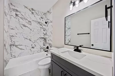 9813 Tuffly Street #A B, Houston, TX 77029 - Photo 19