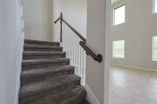 3911 Summerlin Ct, Baytown, TX 77521 - Photo 13