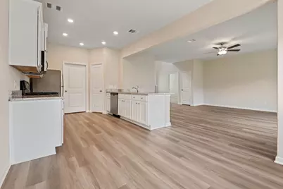 10339 Red Cardinal Drive, Cleveland, TX 77328 - Photo 5