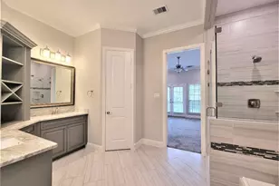 35 Silver Rock Dr, Tomball, TX 77375 - Photo 11