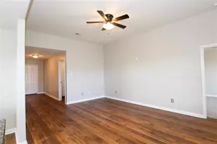 1854 Opal Peach Dr, Rosharon, TX 77583 - Photo 9