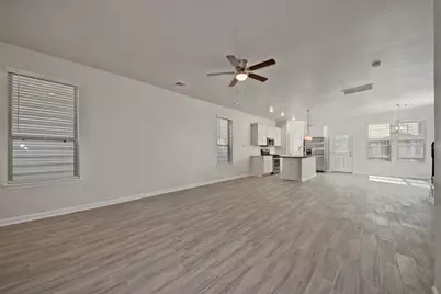 13518 Villa Arbor Drive, Houston, TX 77070 - Photo 9