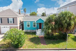 1213 Ave M 1/2, Galveston, TX 77550 - Photo 31