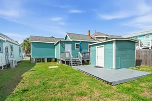 1213 Ave M 1/2, Galveston, TX 77550 - Photo 27