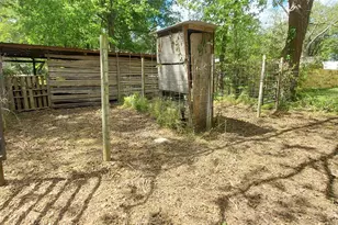324 E Second St, Groveton, TX 75845 - Photo 13